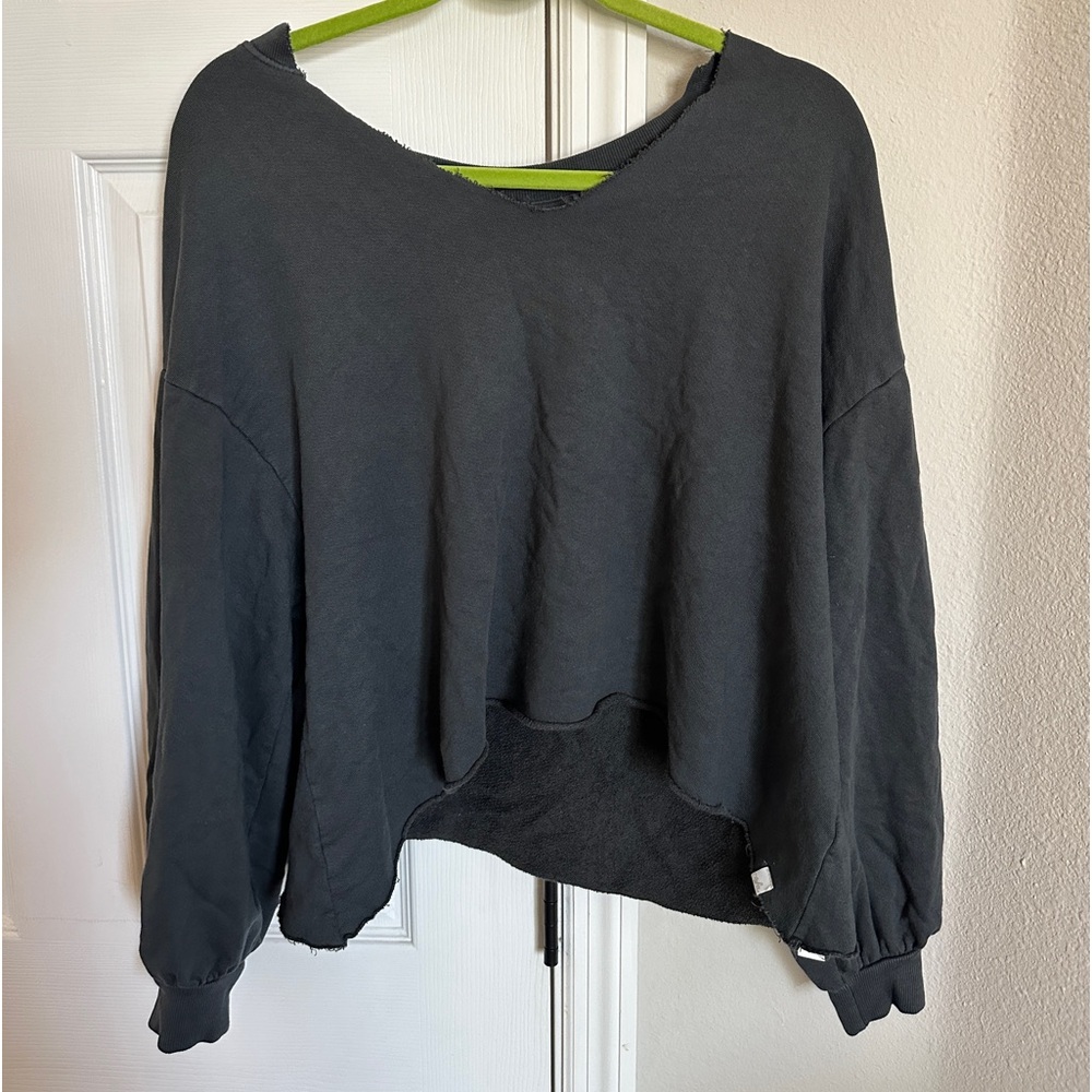 Urban Outfitters women’s dark grey small lounge long sleeve. Grey condition.